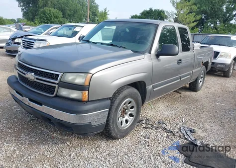 2006 Chevrolet Silverado 1500 Ls z USA, uszkodzony, nr VIN 1GCEC19Z26Z145016